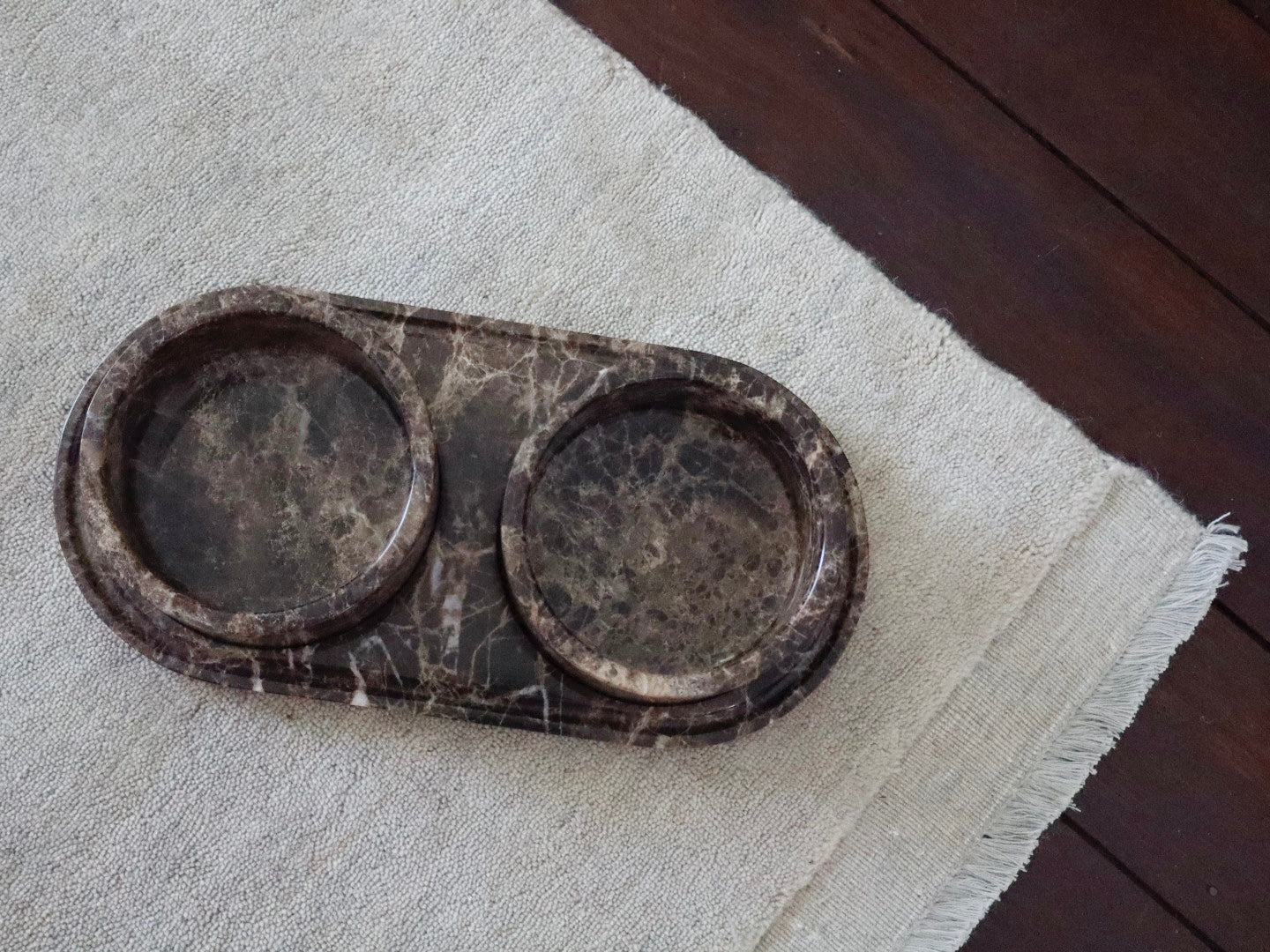 Dark Emperador Pet food bowl and tray set